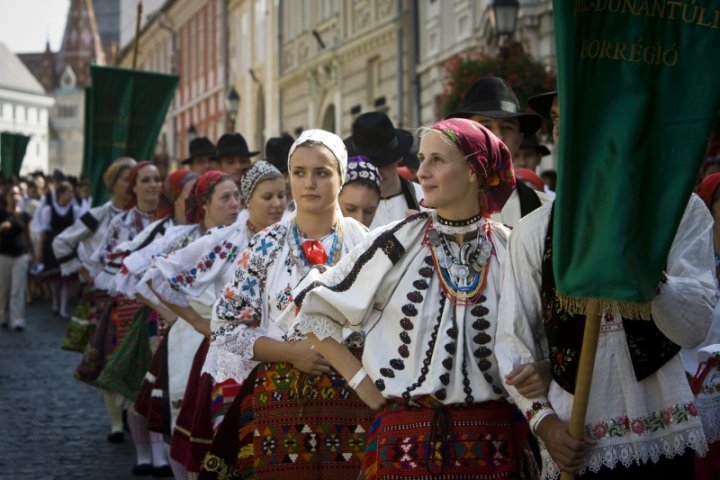 harvest parade