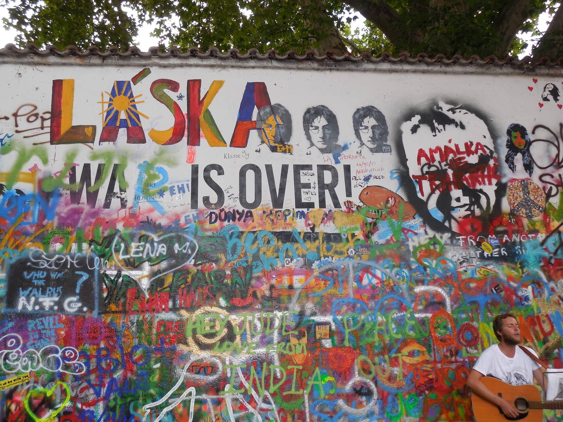 lennon wall