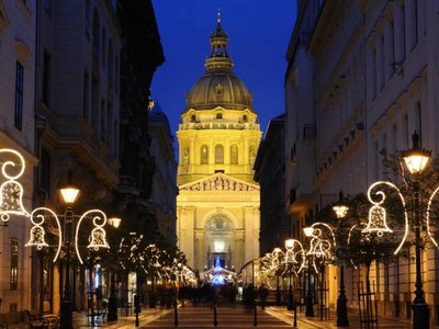 Christmas Cheer in Budapest