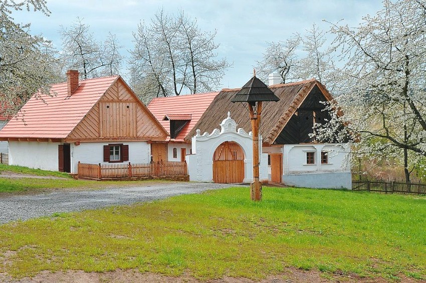 Skanzen-Kourim_Mamaison Hotels_Velikonoce_850x567